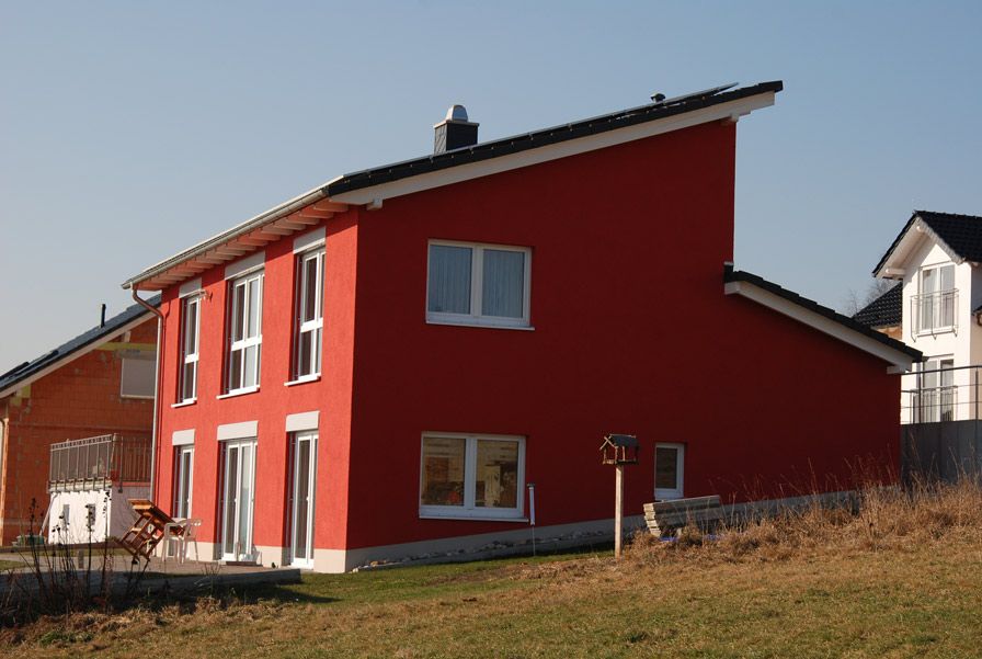 Einfamilienhaus mit versetztem Pultdach in Langenselbold