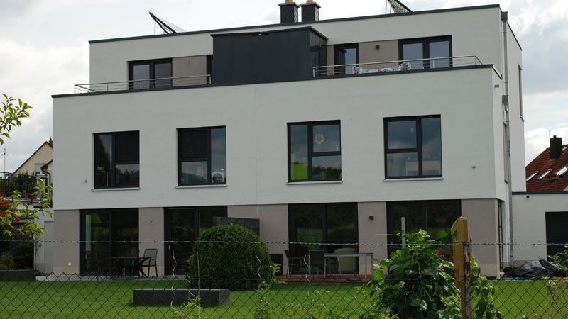 Modernes Haus mit Dachterrasse in Oberursel